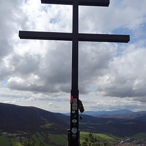 Pepino na vrcholu Omšenská baba (16.4.2023 12:06)