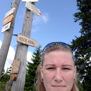Jana Kubalová na vrcholu Medvědín (9.7.2018 10:23)