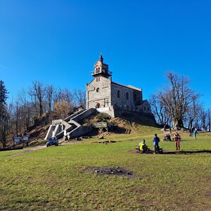Horalka Anička on the summit of Ślęża (24.2.2024)