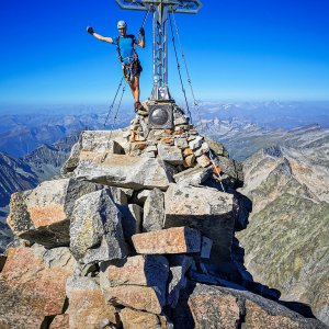 Jiří Králík on the summit of Hochalmspitze (10.9.2023 10:54)