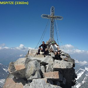 Martin on the summit of Hochalmspitze (4.7.2010 14:10)