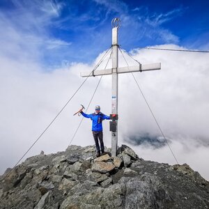 Jiří Králík on the summit of Glockturm (2.7.2024 12:59)