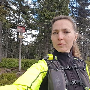 Marcela Kubíčková na vrcholu Wierch Wisełka (28.5.2022 12:40)