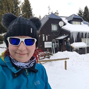 Daniela Vajsová na vrcholu Chata Ostrý (5.2.2022 11:04)
