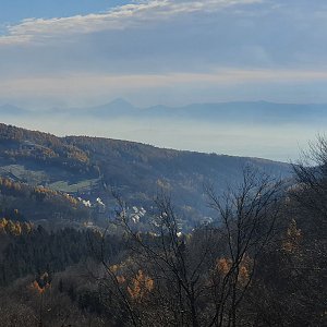 p_e_t_r_95 na vrcholu Klínovčík J (19.11.2022 10:58)