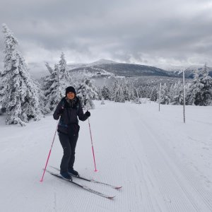 Iveta Válová on the summit of Čihadlo (1.2.2026 11:25)