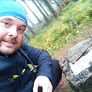 Jakub Špaček na vrcholu Malý Polom (16.10.2019 14:58)