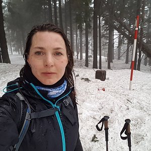 Marcela Kubíčková na vrcholu Malý Polom (23.1.2021 9:31)