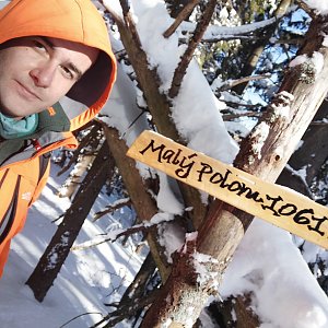 Tomáš Kerekeš na vrcholu Malý Polom (1.2.2021 10:50)
