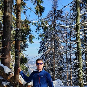 Tomáš na vrcholu Malý Polom (20.2.2021 13:14)