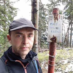 Pavel Skřičík na vrcholu Malý Polom (8.5.2019 11:40)
