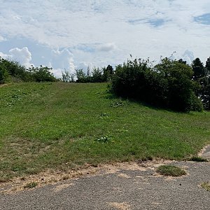 Alexandr Starý na vrcholu Nad vodojemem (15.8.2022 11:35)