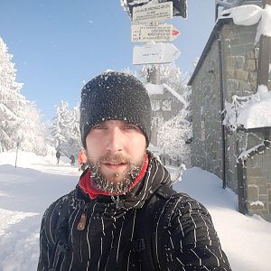 Filip Šimon na vrcholu Velká Čantoryje (17.1.2021 11:20)