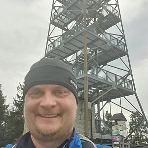 Michal Kohout na vrcholu Velká Čantoryje (11.4.2021 14:43)
