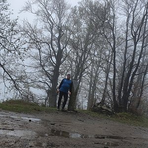 Michal Kohout na vrcholu Česlar / Cieślar (7.5.2022 13:14)