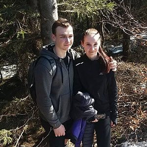 Antonie na vrcholu Folvark (31.3.2019 11:05)
