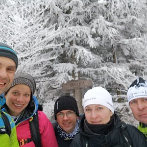 zuzana švidrnochová na vrcholu Folvark (9.1.2021 13:26)