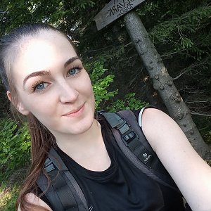 Nela na vrcholu Folvark (7.6.2019 18:30)