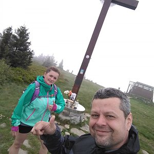Ombre_Zamakejsi.cz na vrcholu Veľká Rača (14.6.2020 15:21)