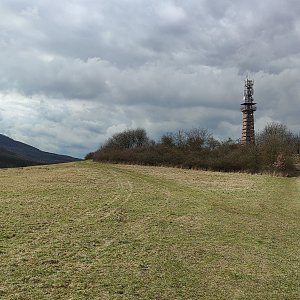 Navi on the summit of Radejčín (20.3.2023 11:50)
