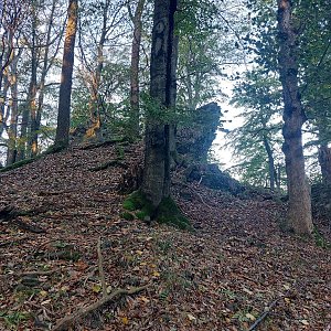 Cyklista 73 na vrcholu Široký kopec - Z vrchol (7.10.2022 7:33)