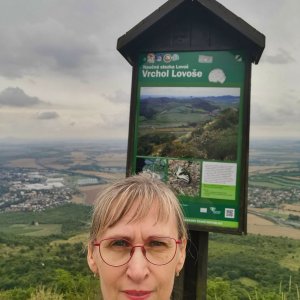 Hana on the summit of Lovoš (31.7.2025 10:12)