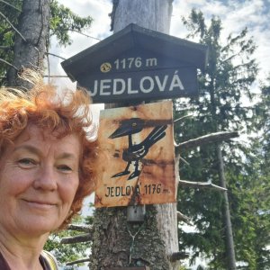 Horalka Anička na vrcholu Jedlová (5.7.2023)