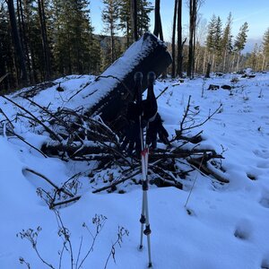 Radka D on the summit of Obora SZ (17.12.2023 11:18)