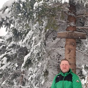 Dřevák na vrcholu Slavíč (16.2.2021 11:46)