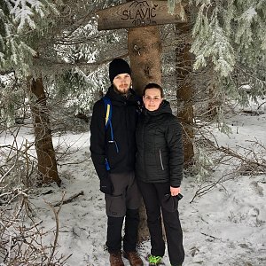 Jitka na vrcholu Slavíč (28.2.2021 11:39)