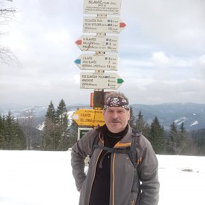 Lojza Žáček na vrcholu Slavíč (18.4.2021 18:29)