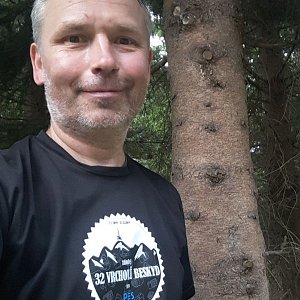 Laďa na vrcholu Slavíč (20.7.2019 15:20)