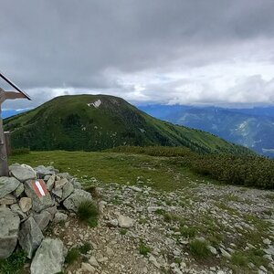 Profesorskey - Jan Bratt on the summit of Seegupf (22.6.2024 12:03)