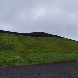 ŠenovKK on the summit of Eldfell (6.7.2022 11:51)