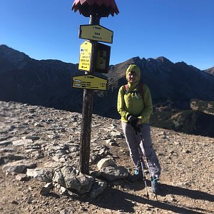 Radka D na vrcholu Rákoň / Rakoń (29.10.2021 10:46)