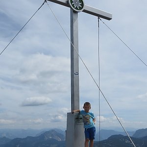 Divočák junior na vrcholu Grosser Donnerkogel (17.7.2019 11:40)