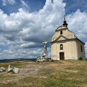 Betička on the summit of Sivá Brada (13.7.2025 12:25)