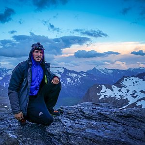 Jiří Králík on the summit of Pointe des Lessières (6.7.2019 20:23)