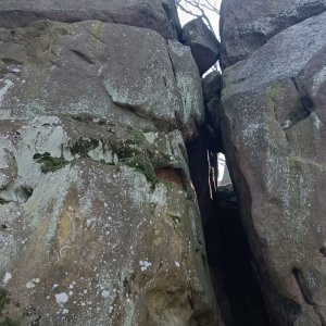 Milda on the summit of Split Rock (16.3.2025 12:26)