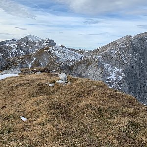 Alexandr Starý on the summit of Ringkarwand (12.11.2022 10:50)