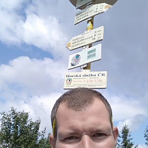 Michal Krčmář na vrcholu Smrk (4.8.2019 11:35)