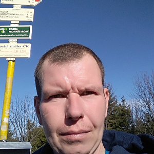 Michal Krčmář na vrcholu Smrk (13.10.2019 11:24)