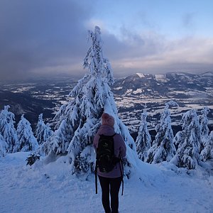 Kristýna na vrcholu Smrk (9.1.2021 13:00)