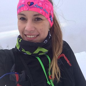 Monča Čaganová na vrcholu Smrk (3.2.2018 14:51)