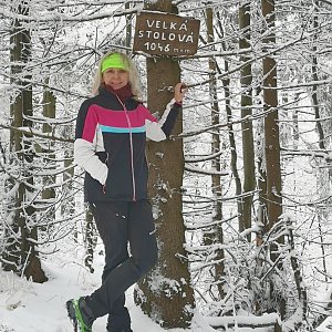 Jana Hrouzková na vrcholu Velká Stolová (9.1.2021 14:28)