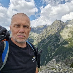 Rastislav Biarinec on the summit of Zadná Ostrva (19.6.2026 15:04)