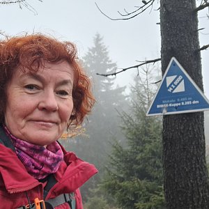 Horalka Anička na vrcholu Biwak-Kuppe (18.11.2022)