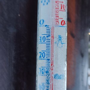 Radu na vrcholu Ostrý (12.1.2023 13:00)