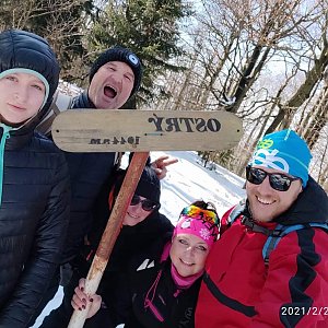 Petr Loskot na vrcholu Ostrý (21.2.2021 13:00)