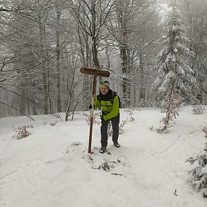 Petr Bartoň na vrcholu Ostrý (28.2.2021 19:40)